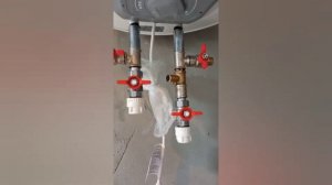 Водоснабжение частного дома, дачи, установка автоматики, правильная сборка и установка бойлера.