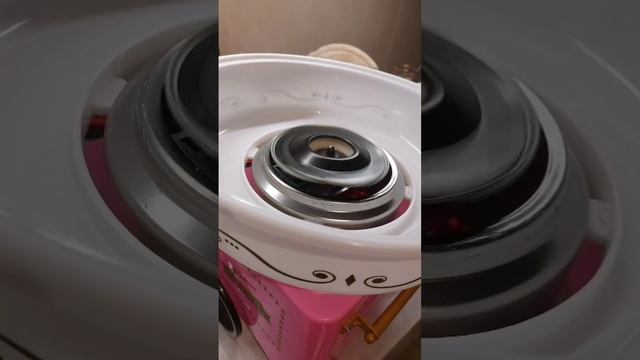 Делаем сахарную вату дома! (Домашний аппарат для сахарной ваты / cotton candy machine)