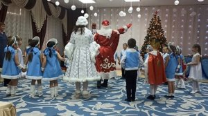 Игра с Дедом Морозом и Снегурочкой, Ледяные ворота, Заморожу