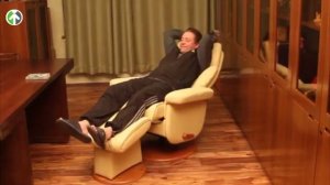 Массажное кресло реклайнер с механизмом качания Relax Master. Видео обзор от МассажныеКресла.рф