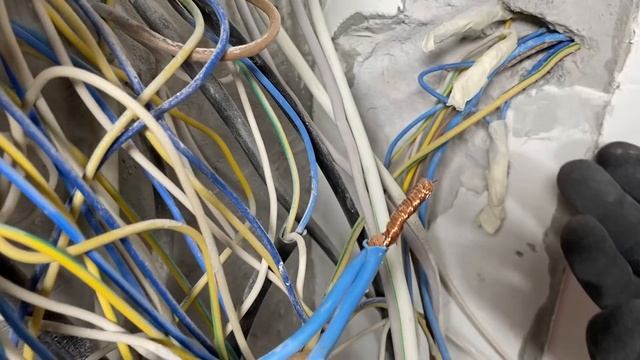 Частичная переделка электрики в квартире смотреть онлайн