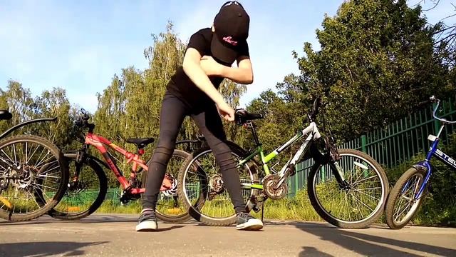 КЛИП МАМА СШИЛА МНЕ ШТАНЫ Из БЕРËЗОВОЙ КОРЫ смотреть онлайн