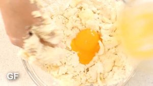 Тесто для чизкейка -  тесто Сабле ,нежное тает во рту.