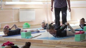 Открытый урок. Гимнастика 2 класс. Преподаватель Власова Оксана Владимировна