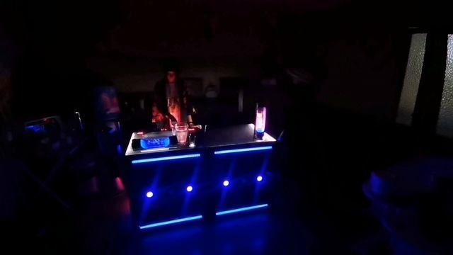 Многофункциональный стол