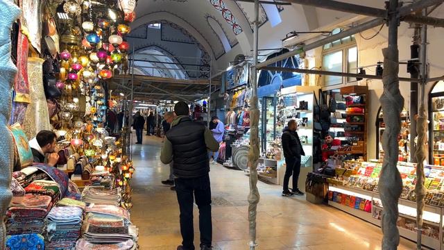 Istanbul 2022 Around Grand Bazaar 26 Feb Walking Tour|4k UHD 60fps смотреть онлайн