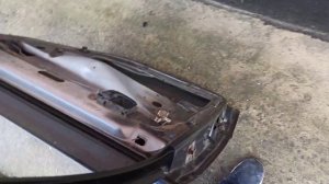 Задняя правая пассажирская дверь на Пассат Б3 универсал. Запчасти на Пассат Б3. Кузов Дверь.