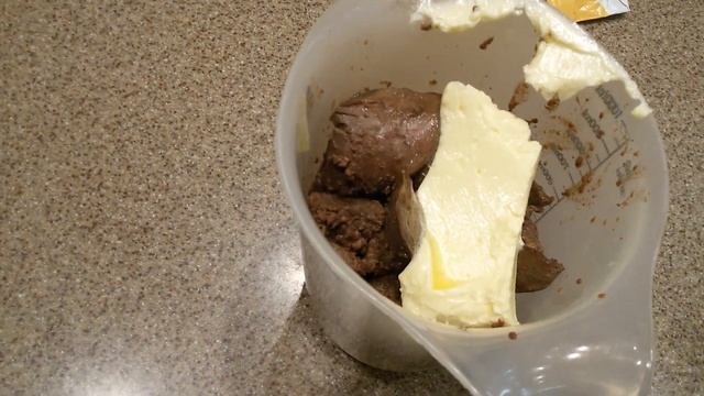 Очень вкусный паштет из куриной печени в домашних условиях. Простой, вкусный рецепт паштета. смотреть онлайн