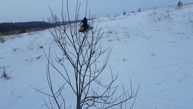 Это я) близится конец сезона, конец снегохода такими темпами тоже не за горами ? смотреть онлайн