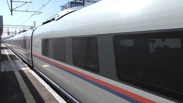 Электропоезд ЭВС1-16/ЭВС2-01 "Сапсан" (ТЧ-10) высокоскоростной поезд №762А Москва - Санкт-Петербург смотреть онлайн