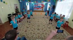 танец "Пацаны в строю стоят"