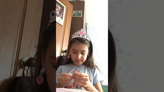 Наряжаюсь к празднику