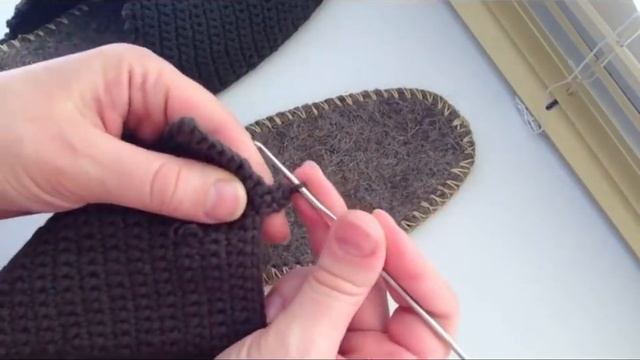 Как связать простые домашние тапочки крючком смотреть онлайн