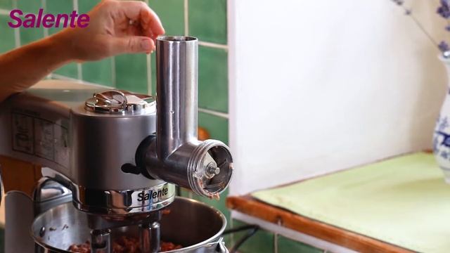 Salente Rombo - výroba domácích klobás смотреть онлайн