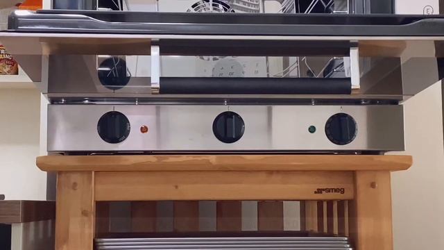 [이지룸 EAZYROOM] 스메그 오븐 ALFA43K 언박싱, ⭐️구매 전 꼭 봐야할 영상⭐️, 구매 꿀팁, 백화점VS공홈, 위즈웰VS스메그, 설치 및 장단점까지 알차게❤️ смотреть онлайн