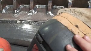 Почему работа сварщиком опасна !!!