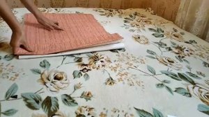 Закрыть окно от палящего солнца без лишних затрат.