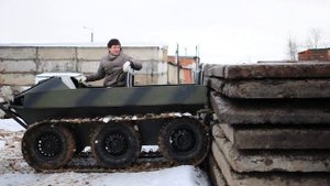 Гусеничный вездеход штурмует стену! Вездеходы Черепаха испытания