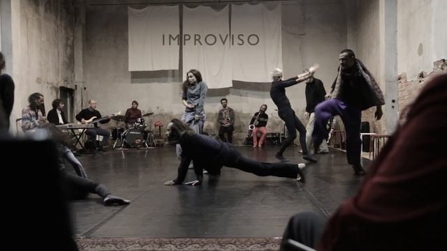 Improviso en Les Naves II - 7 oct 2018 - 1/4 смотреть онлайн