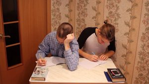 Типы соседей по парте!