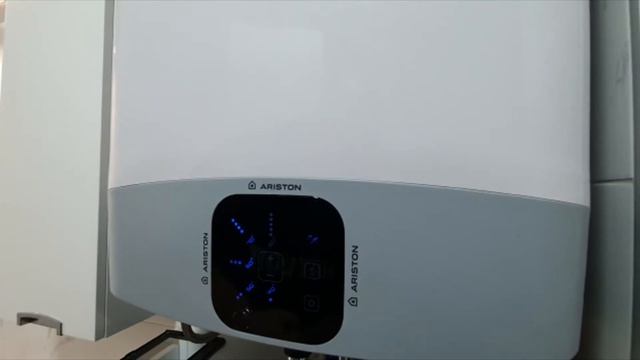 Ariston Velis Evo 80 Double Tank / Ariston Velis Evo 80 Dupli Spremnik смотреть онлайн