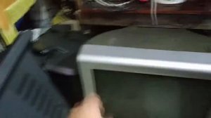 Белый экран телевизора с косыми линиями или неестественное изображение с засветами. Как устранить.