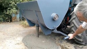 Навесной бетоносмесительный ковш для коммунально-строительных машин и мини-погрузчиков - КИИТ