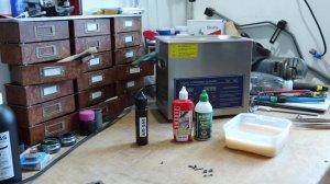 Чем и как смазывать цепь? Масло или парафин? Мойка цепи.