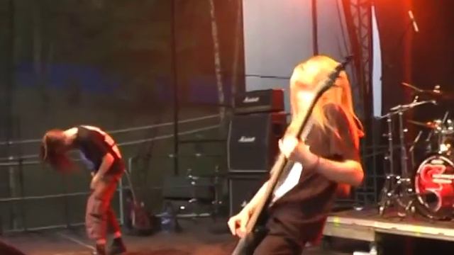 DERANGED Live At OEF 2010 смотреть онлайн