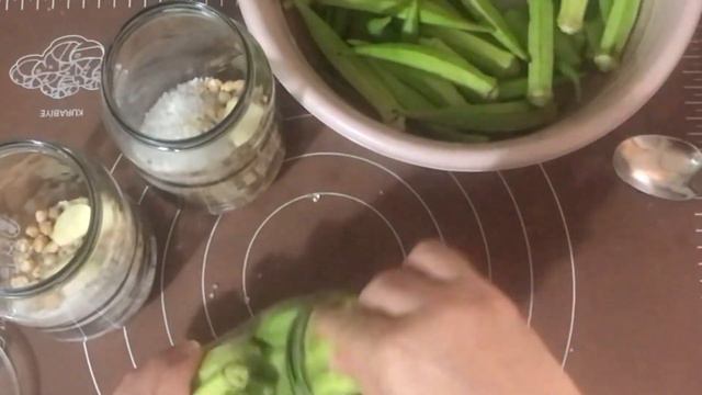 EN KOLAY BAMYA TURŞUSU NASIL YAPILIR?/KAYNAR SUYLA PRATİK BAMYA TURŞUSU TARİFİ/NEFİS YEMEK TARİFLER смотреть онлайн