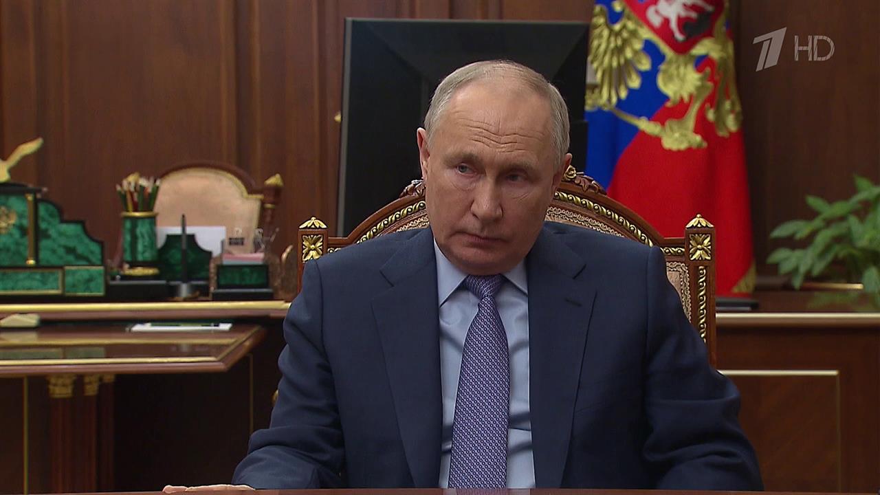 Выплата положенных льгот стала одной из тем встречи президента с министром труда и соцзащиты