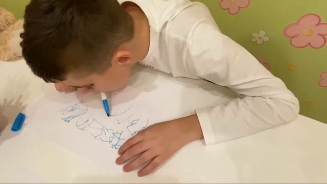 РИСУЕМ БЕЗ РУК смотреть онлайн