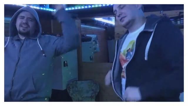 Шашлыки. Гаражные посиделки смотреть онлайн