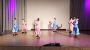 ДШИ Кадомского района (хореографическое отделение поздравляет с 8 марта).