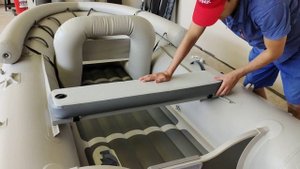 Лодка Badger Air Line 360 с коротким фальшбортом, диваном и дутиком