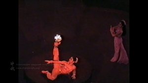 Китайский цирк Номер со свечами