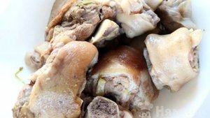 Холодец свиной из рульки и ножек