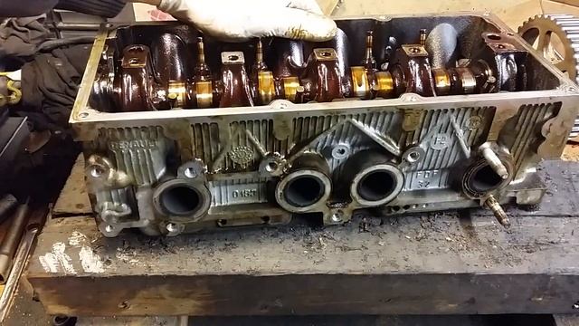 Motorschaden - Projekt Renault Clio 1,2 D7F Teil 3 Zylinderkopf zerlegen (Twingo / Kangoo) смотреть онлайн