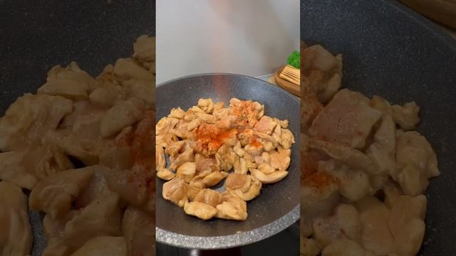 КРАСНАЯ КУРИЦА с рисом. Просто,быстро и по-азиатски. Очень люблю этот рецепт.