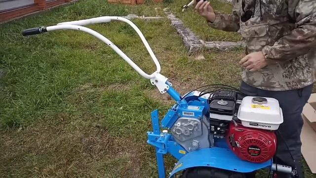 Мотоблок НЕВА МБ 2 с редуктором мультиагро и двигателем HONDA. Сборка .