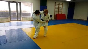 Дзюдо Задняя подножка O Soto Gari