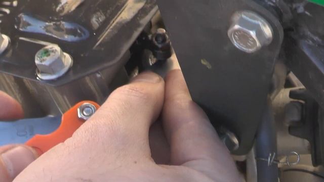 Регулировка клапанов Bajaj Boxer 150x на 7000 км пробега смотреть онлайн