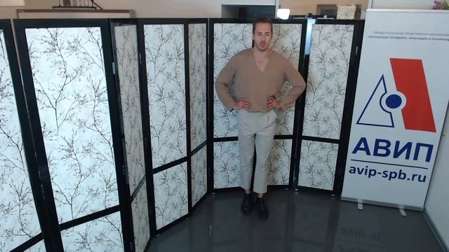 Дисциплина: "Подиумный шаг" (Занятие №8). Тема: "Кошачий шаг и "советская" позировка." смотреть онлайн