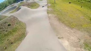 памп трек в марьино, катаюсь BMX racing