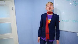 БОГАТЫЕ ШКОЛЬНИКИ ВЫБИРАЮТ ПРЕЗИДЕНТА ШКОЛЫ!!! КАТЯ ИЛИ РОСТЯ?