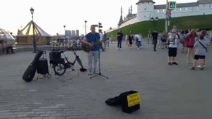 Комбоусилитель VOX VX50 AG испытание в работе на улице Баумана в Казани