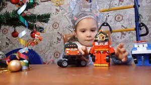 Обзор игрушек Робокар Поли