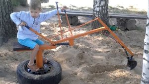 Детский экскаватор