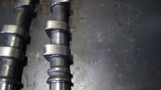 Разница между впускным и выпускным распредвалами ВАЗ-2112 смотреть онлайн