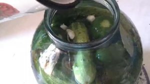 Солёные огурцы как в бочке.